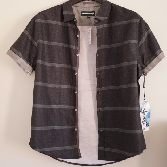 COPY - NWT Boardsports USA Short Sleeve Button Down Shirt Size XL - Picture 7 of 8